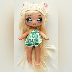 Na! Na! Na! Surprise